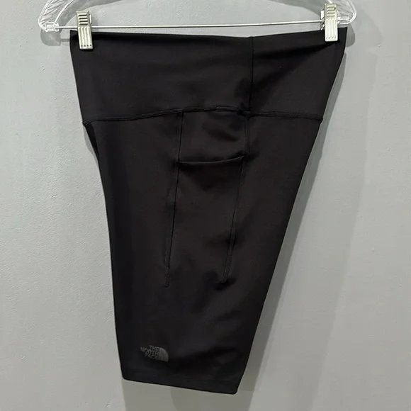 The North Face Womens Motivation High Rise Shorts XL - Picture 6 of 10